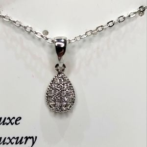 necklace with pendant